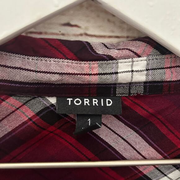 TORRID Red Plaid Twill Button-Up Long Sleeve Shirt Sz 1 - Picture 6 of 8